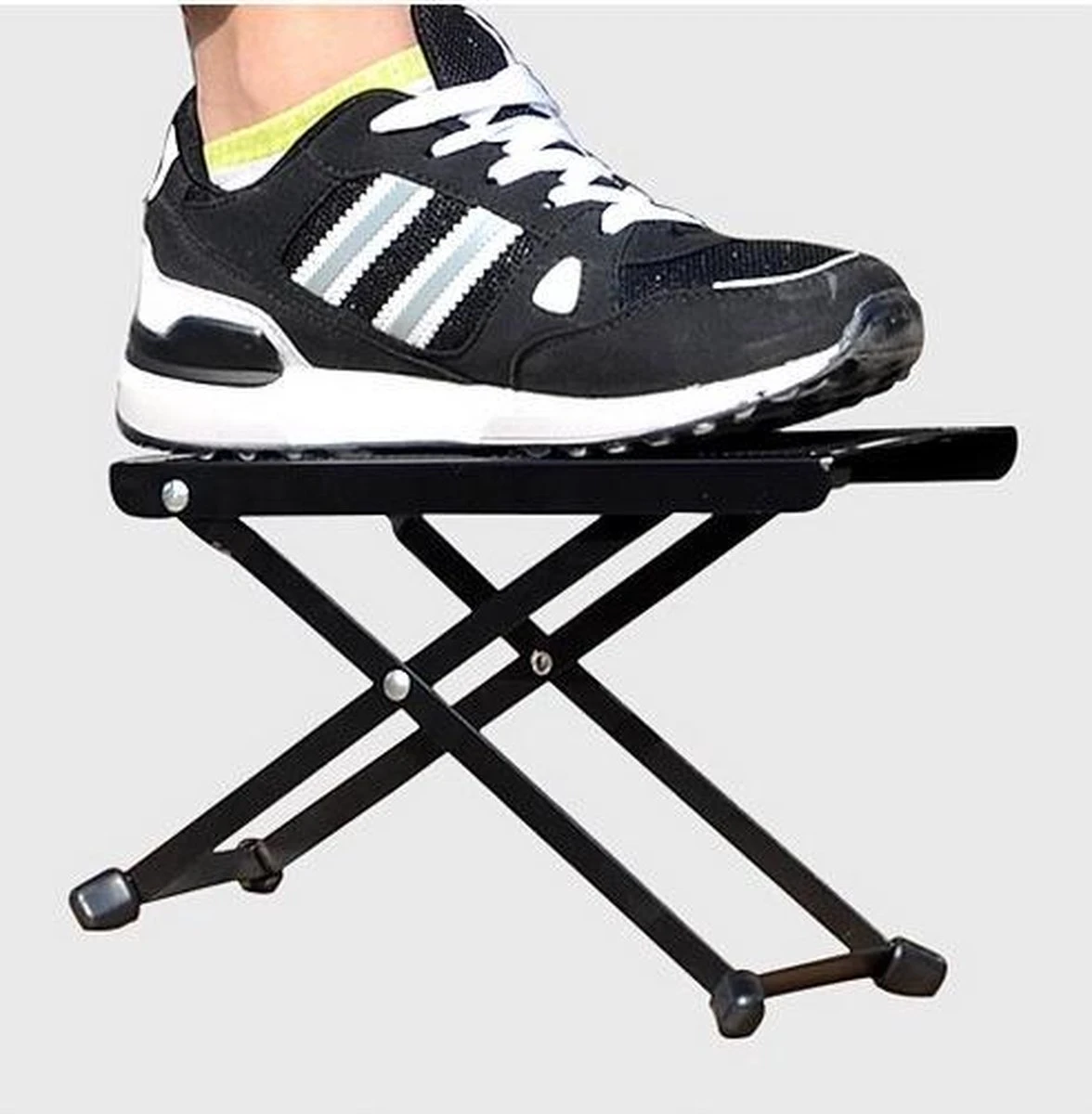 Classic Cantabile Voetenbankje - Voetsteun Voor Gitarist 4 Classic Cantabile Voetenbankje - Voetsteun Voor Gitarist - Afbeelding 2