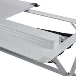 Campart Campingtafel XL TA-0806 - Opvouwbaar, Lichtgewicht En Met Verstelbare Poten - Kampeertafel Inklapbaar Inclusief Opbergtas - 140 X 80 X 70 Cm - Wit 25 Campart Campingtafel XL TA-0806 - Opvouwbaar, Lichtgewicht En Met Verstelbare Poten - Kampeertafel Inklapbaar Inclusief Opbergtas - 140 X 80 X 70 Cm - Wit -Buitenkampeer Winkel 1200x1199 6