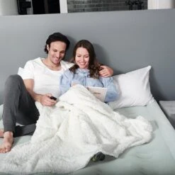 Bestway - Luchtbed AlwayzAire Queen -Buitenkampeer Winkel 1200x1200 1178