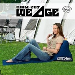 CKB LTD - Chill Out - Luchtbed - Campingstoel - Wedge Opblaasbare Ligstoel - Blauw Strandstoel 1 Persoons Volwassen Luchtbedden Kampeerstoel Vouwstoel Stoel Slaapmatje Slaapmatten Opvouwbaar Volwassenen Tuinstoel Opblaasstoel Kampeerstoelen Lucht -Buitenkampeer Winkel 1200x1200 739