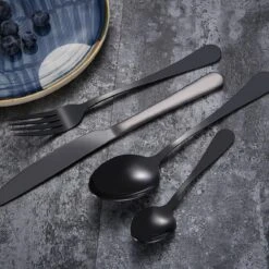 SMILON Bestekset In Koffer Zwart - 16 Delig Messen Vorken Lepels Voor 4 Personen - Camping - Ideaal Voor Reizen, Kamperen, Thuis 7 SMILON Bestekset In Koffer Zwart - 16 Delig Messen Vorken Lepels Voor 4 Personen - Camping - Ideaal Voor Reizen, Kamperen, Thuis -Buitenkampeer Winkel 1200x1200 870