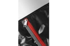 Thule Toiletry Kit - Zwart 8 Thule Toiletry Kit - Zwart -Buitenkampeer Winkel 1200x793 10