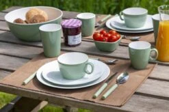 Bo-Camp Servies - Campingbord - 100% Melamine - 16-delig - Groen -Buitenkampeer Winkel 1200x799 89