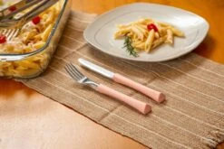 Di Solle Inova D - 6 Persoons Bestekset - Handige Opbergbak Met Raspdeksel - 26 Delig - Baby Pink -Buitenkampeer Winkel 1200x800 130