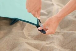 Bestway Strandtent - Pavillo - 2-Persoons - UV80 Zonbescherming - Incl. Tentharingen - Zandzakken Voor Stabiliteit - 200 X 120 X 95 CM -Buitenkampeer Winkel 1200x800 30