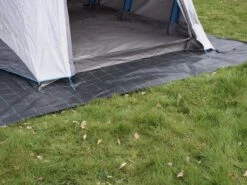 Campingdoek - Gronddoek - Worteldoek 5,25M X 8M Totaal 42M² + 15 GRATIS Grondpennen. Hoge Kwaliteit, Lucht En Water Doorlatend. -Buitenkampeer Winkel 1200x899 5