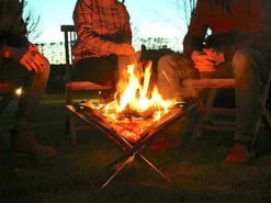 Firekorf + Grill + Spit : Opvouwbare Vuurkorf / Vuurschaal Met Rooster En Spit - Draagbare BBQ - Opbergtas - Kampeer Grill - Kookset 18 Firekorf + Grill + Spit : Opvouwbare Vuurkorf / Vuurschaal Met Rooster En Spit - Draagbare BBQ - Opbergtas - Kampeer Grill - Kookset -Buitenkampeer Winkel 1200x900 20