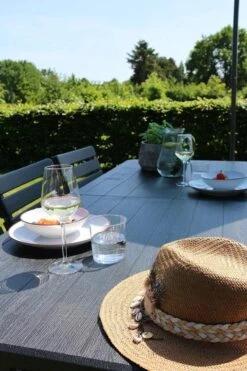 ERRO Vouwtafel - Houtlook - 180x74cm - Zwart -Buitenkampeer Winkel 800x1200 10